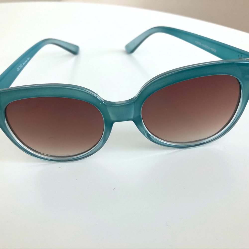 Rachel Roy sunglasses